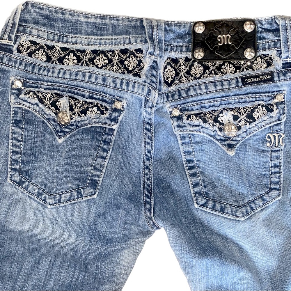 Woman’s Miss Me Jeans size 30